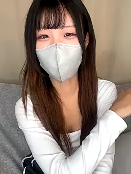 emiiiii1001 online show from 11-29-25, 02:14