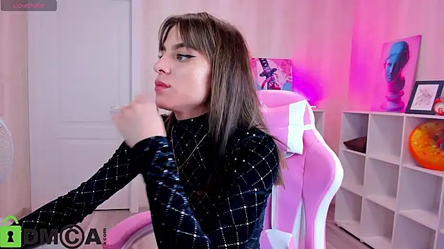 lasly moon online show from 12-21-25, 12:40