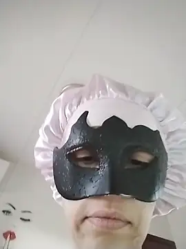 Snapshot of SweetSun69 chatting on 02-12-26, 04:13 SweetSun69 online show from 02-12-26, 04:13