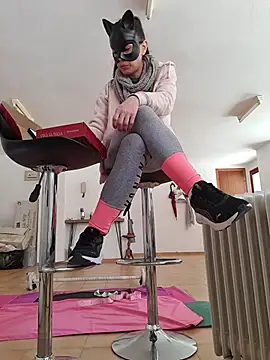 SweetSun69 online show from 04-05-26, 12:57