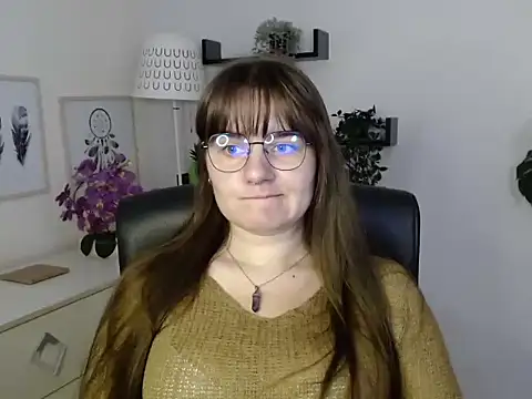 Julie Diamond online show from 09-22-25, 12:40