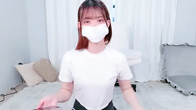 NANA chan 1 online show from 11-13-25, 05:17