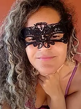 RaphinhaSanches online show from 12-05-25, 11:52