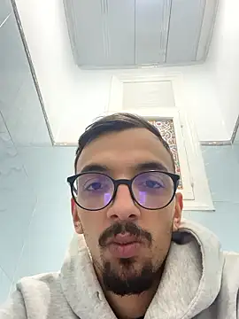 Snapshot of HardArabian@xh chatting on 01-08-26, 03:36 HardArabianxh online show from 01-08-26, 03:36