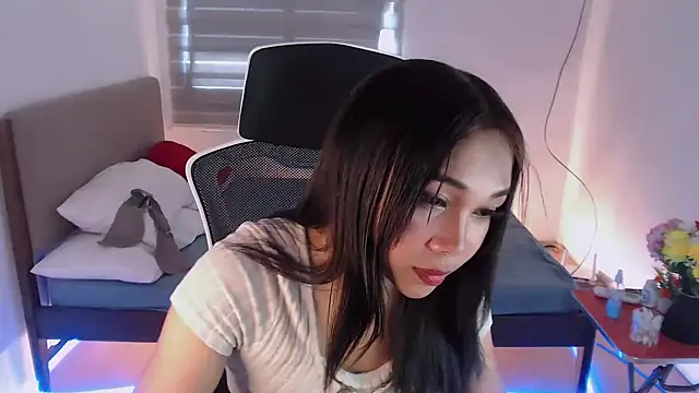 SultryCyraFoxmore online show from 09-09-25, 03:50