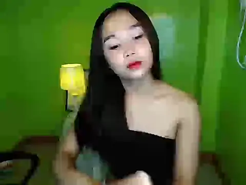 SultryCyraFoxmore online show from 04-26-26, 03:48