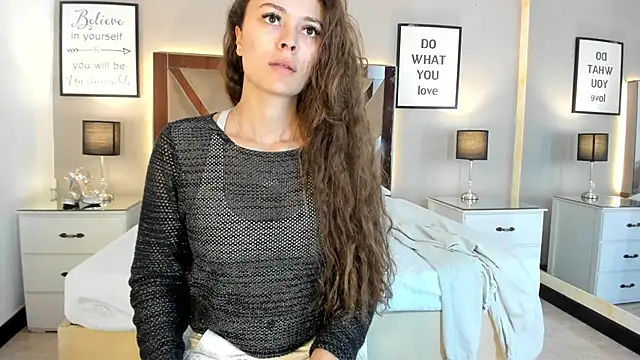 cellestehot online show from 04-22-26, 01:12