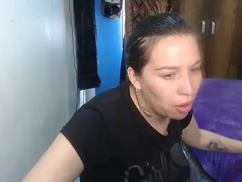 cloequeen15 online show from 03-20-26, 04:45