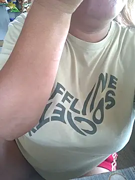 lady rosie online show from 04-23-26, 01:18