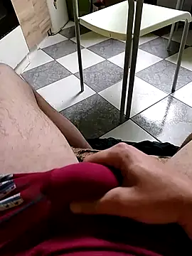 Snapshot of Kanos20@xh chatting on 09-10-25, 09:42 Kanos20xh online show from 09-10-25, 09:42