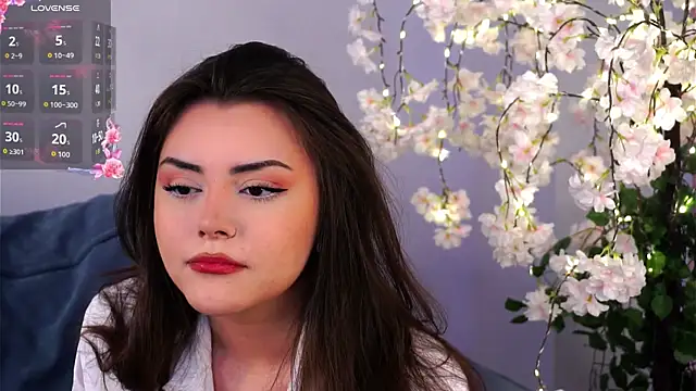 MerlynDinovo online show from 11-18-25, 08:52