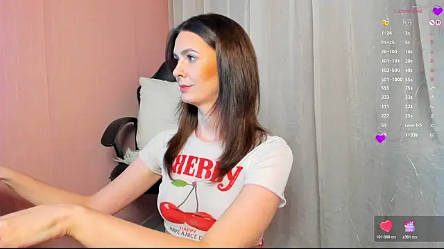 Snapshot of Monica_Velvet chatting on 04-05-26, 11:46 Monica Velvet online show from 04-05-26, 11:46