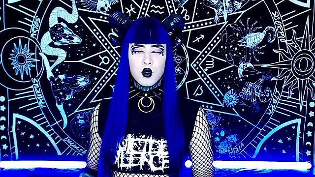 naomi satan online show from 11-26-25, 12:44