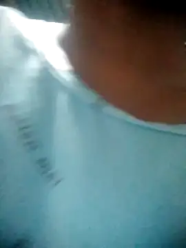 Snapshot of Sexy-Mama25 chatting on 09-19-25, 09:00 Sexy-Mama25 online show from 09-19-25, 09:00