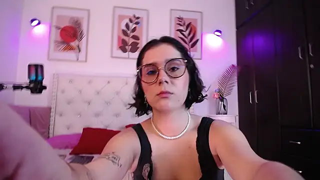 barbyehot online show from 10-23-25, 07:56