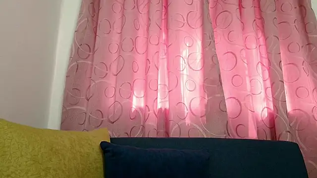 Snapshot of TifanyQueen_ chatting on 09-16-25, 01:56 TifanyQueen online show from 09-16-25, 01:56