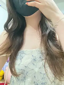 Snapshot of Lee3698 chatting on 03-15-26, 11:05 Lee3698 online show from 03-15-26, 11:05