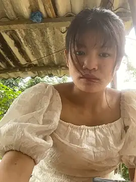 Ngoc 2k5 online show from 10-03-25, 02:41