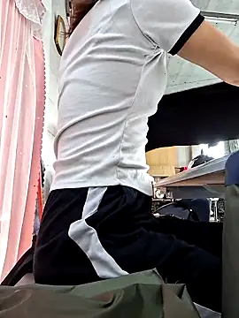 irina hana online show from 12-23-25, 12:41