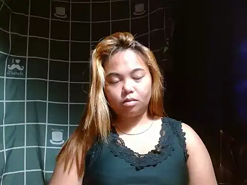 Snapshot of Hajaima chatting on 11-23-25, 12:16 Hajaima online show from 11-23-25, 12:16