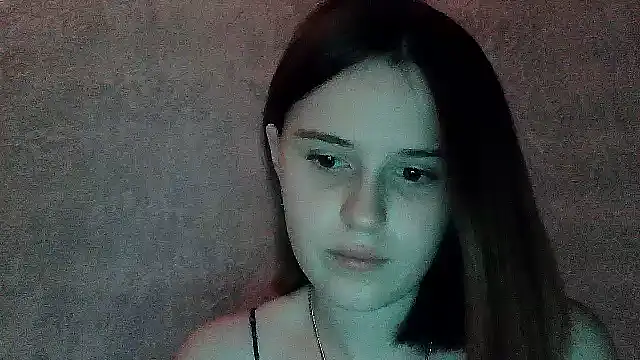 SweetLoraa online show from 10-25-25, 08:14