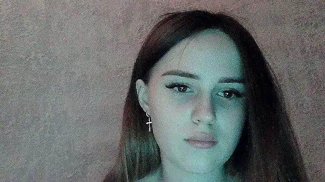 SweetLoraa online show from 01-13-26, 02:50