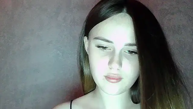 Snapshot of SweetLoraa chatting on 07-23-26, 02:31 SweetLoraa online show from 07-23-26, 02:31