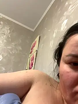 SunnyLeila2101 online show from 11-03-25, 09:59