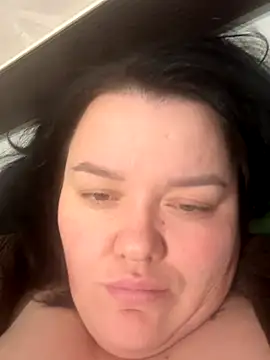 SunnyLeila2101 online show from 11-04-25, 04:17