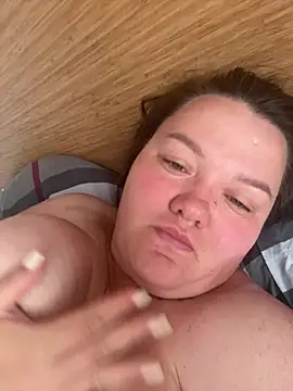 SunnyLeila2101 online show from 06-24-26, 05:06
