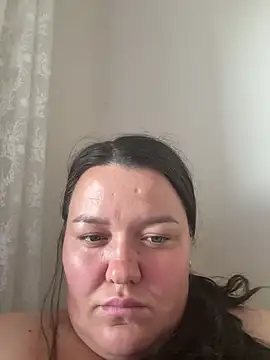 SunnyLeila2101 online show from 06-28-26, 03:40