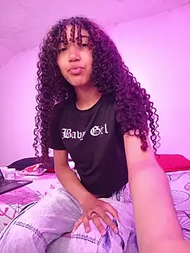 Snapshot of Morenpeka chatting on 11-13-25, 10:08 Morenpeka online show from 11-13-25, 10:08