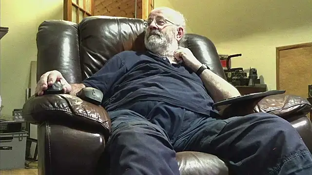 janzer13 online show from 01-13-26, 06:02