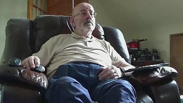 janzer13 online show from 02-22-26, 01:42