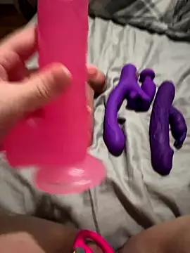 sexyBrunettex1 online show from 11-26-25, 11:17