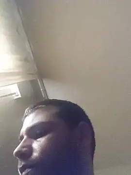 LoboSolitariooy online show from 02-10-26, 04:33