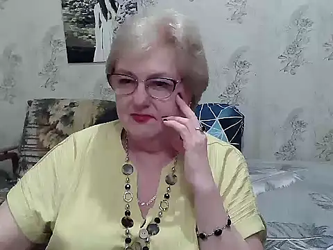 Renata62011 online show from 06-03-26, 04:01