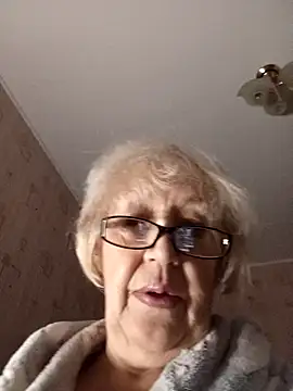 Anatolia5961 online show from 12-16-25, 03:33