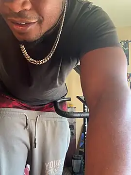 KeYBuMp323 online show from 02-01-26, 03:32