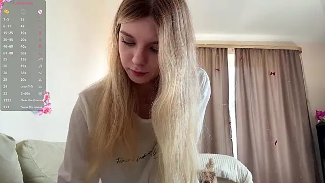 FruityXo online show from 06-07-26, 10:41