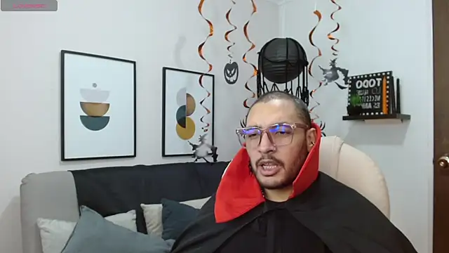   Damian    online show from 10-31-25, 11:28