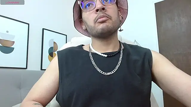   Damian    online show from 11-07-25, 11:27