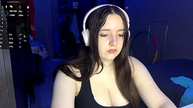 LauretteRagar online show from 11-05-25, 05:24