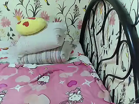 Snapshot of Fantasy_Hugetits31 chatting on 12-14-25, 12:38 Fantasy Hugetits31 online show from 12-14-25, 12:38