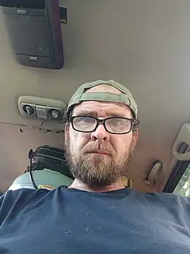 Snapshot of Canuseemeray chatting on 06-25-26, 07:40 Canuseemeray online show from 06-25-26, 07:40