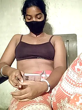 Snapshot of POOJA999 chatting on 09-08-25, 06:18 POOJA999 online show from 09-08-25, 06:18