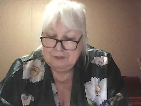 Alexia64231 online show from 04-22-26, 02:58