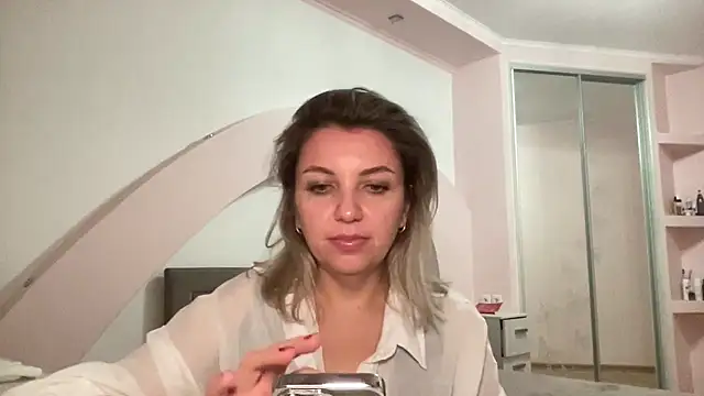 Beautysoul  online show from 10-25-25, 06:24