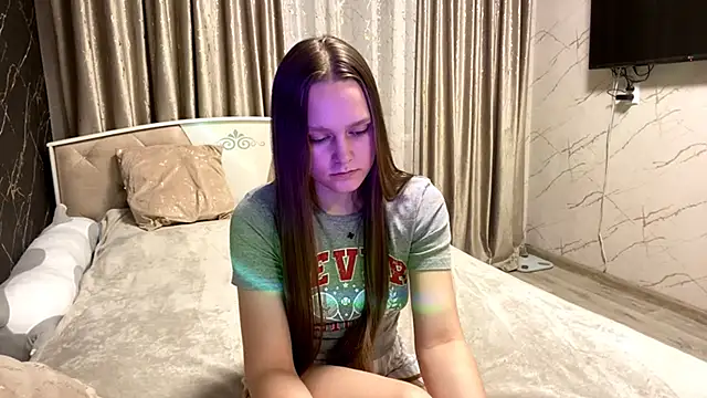 Snapshot of SoSweetGirl chatting on 11-04-25, 01:10 SoSweetGirl online show from 11-04-25, 01:10