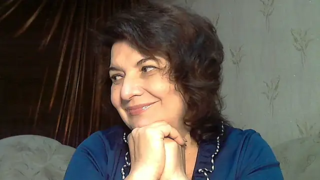 LedyNika online show from 10-30-25, 08:42